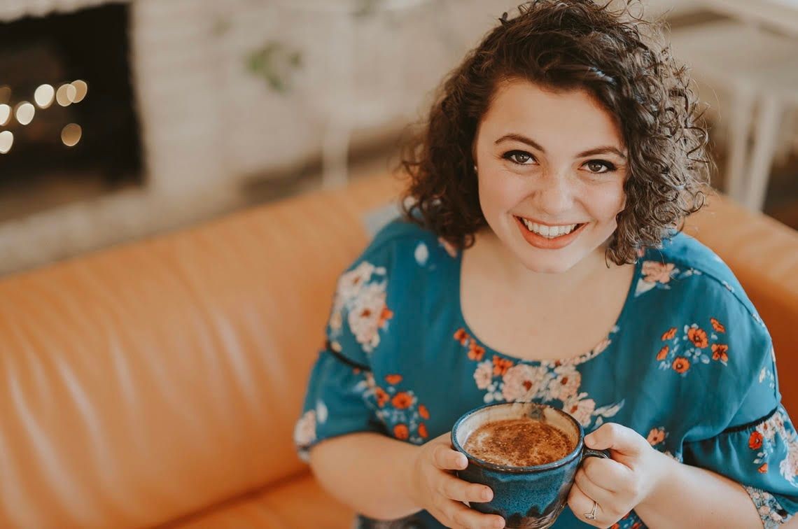 girl drinking coffee